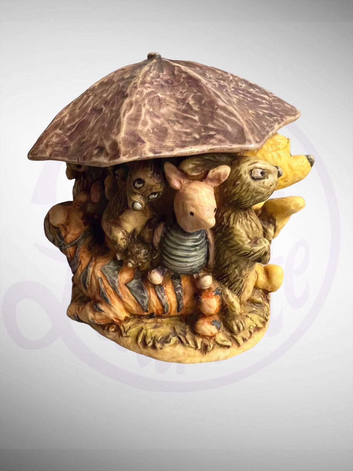 Harmony Kingdom Box - Disney Classic Pooh Figurine No Box 0437